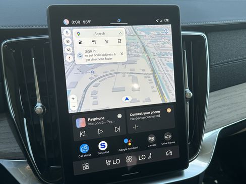 Used 2025 Volvo XC90 B6 Plus image 21