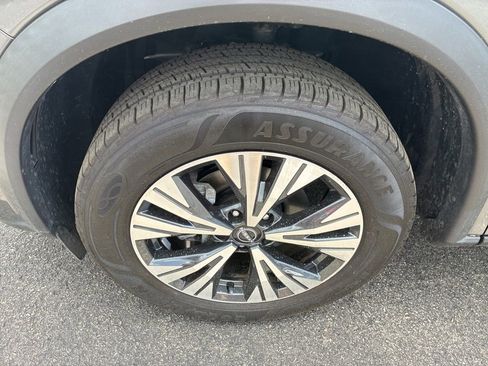Certified 2023 Nissan Rogue SV AWD/4WD image 12