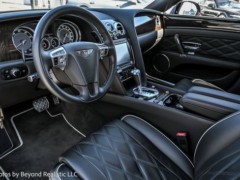 Used 2014 Bentley Flying Spur W12 image 19