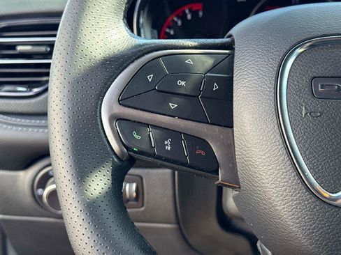 Used 2023 Dodge Durango SXT Launch Edition image 29
