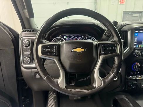Used 2021 Chevrolet Silverado 3500 LTZ w/ LTZ Premium Package image 9