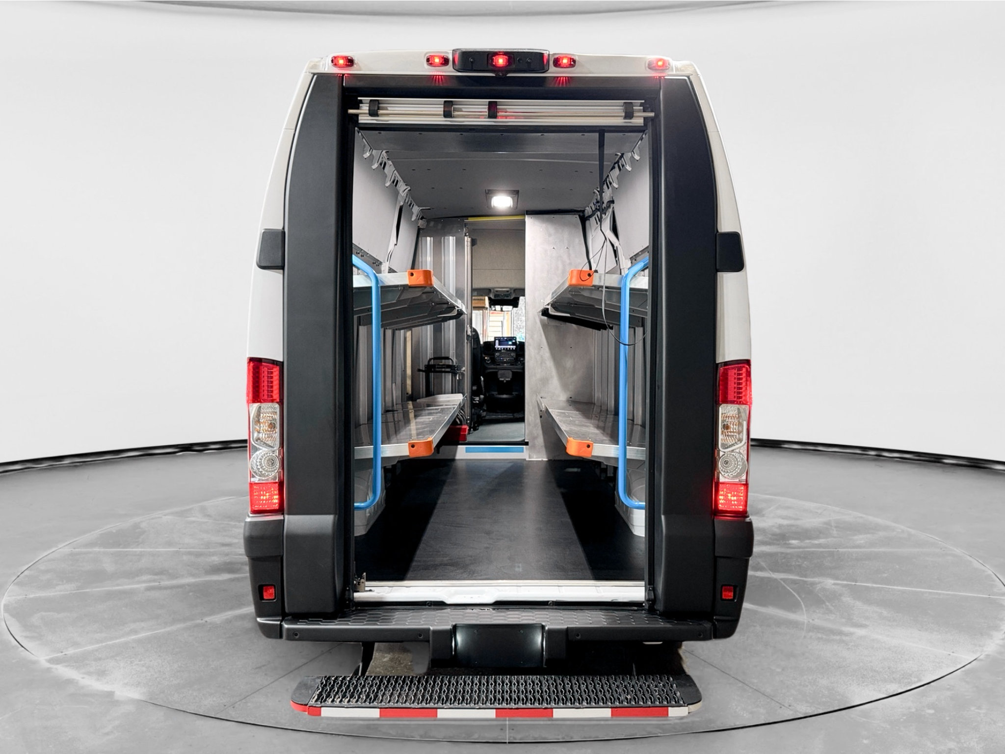 Used 2024 RAM ProMaster 3500 w/ Delivery Van Package FWD image 24