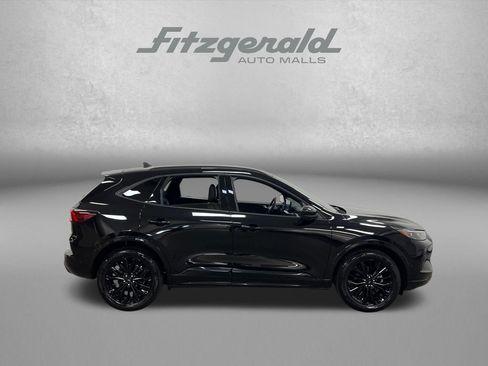 Used 2024 Ford Escape ST-Line Elite w/ Premium Technology Package AWD/4WD image 8