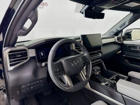 New 2026 Toyota Tundra Limited AWD/4WD image 9