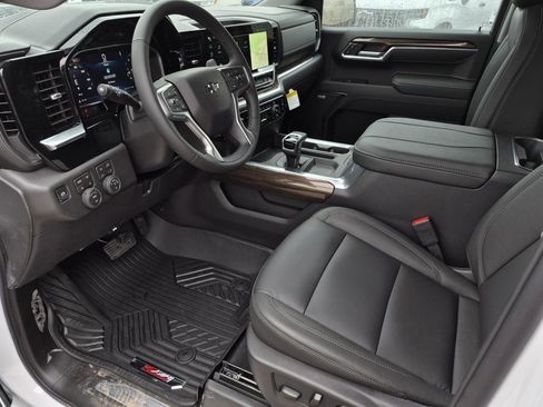 New 2026 Chevrolet Silverado 1500 LT Trail Boss w/ LT Trail Boss Premium Package AWD/4WD image 6