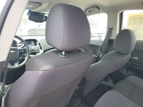 Used 2015 Chevrolet Cruze LT FWD image 26