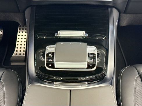 Used 2025 Mercedes-Benz G 550 image 12