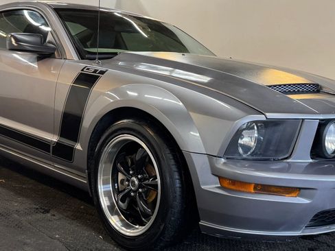 Used 2006 Ford Mustang GT Premium image 4