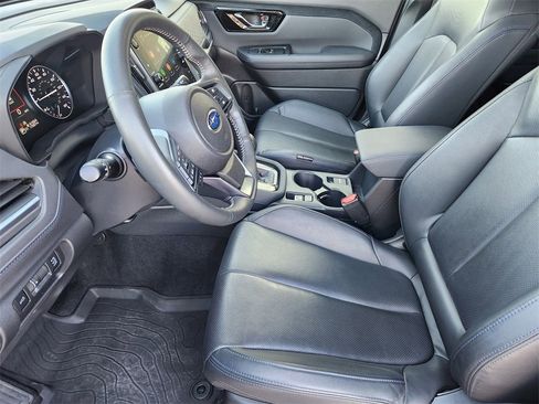 Certified 2025 Subaru Forester Limited image 9