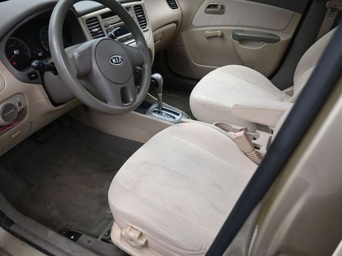 Used 2011 Kia Rio LX image 9