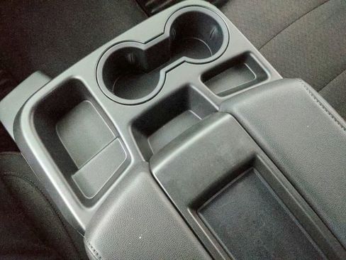 Used 2025 Chevrolet Silverado 2500 LT w/ Convenience Package image 17