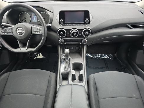 Used 2025 Nissan Sentra S FWD image 10