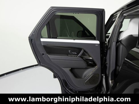 Used 2024 Land Rover Range Rover Sport image 31