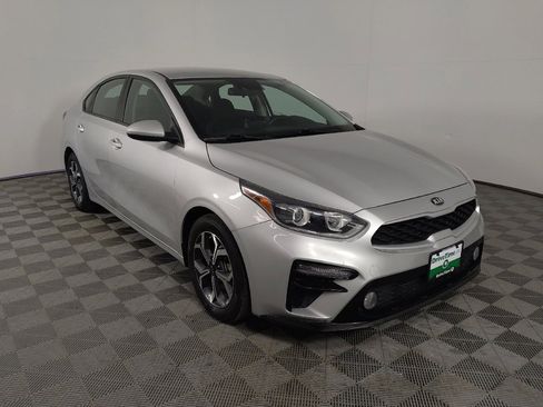 Used 2021 Kia Forte LXS FWD image 6