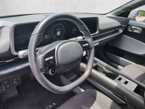 Used 2024 Hyundai Ioniq 6 SE RWD image 9