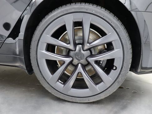 Used 2021 Tesla Model S Plaid image 41