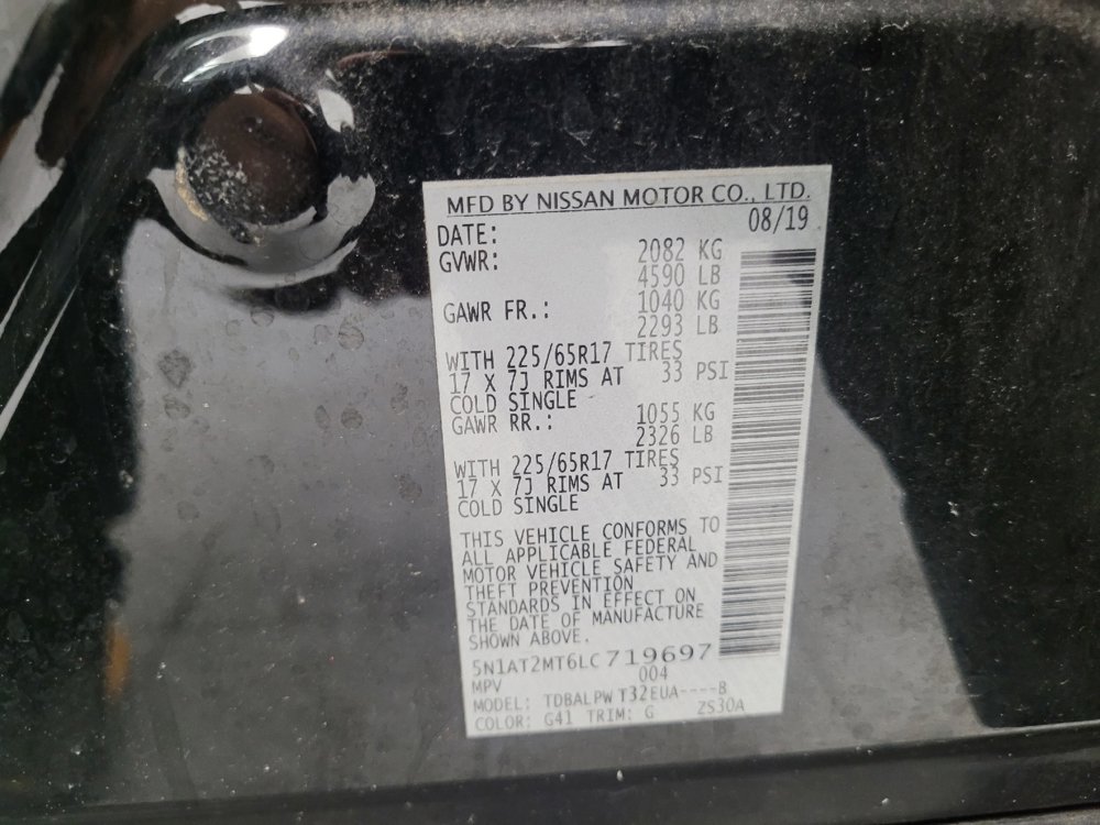 Used 2020 Nissan Rogue S FWD image 33