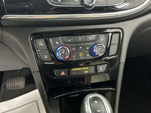 Used 2019 Buick Encore Essence w/ Experience Buick Package AWD/4WD image 16