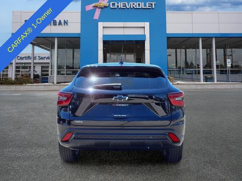 Used 2024 Chevrolet Trax LS w/ LS Convenience Package FWD image 7