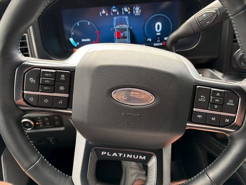Used 2025 Ford F350 Platinum w/ FX4 Off-Road Package AWD/4WD image 77