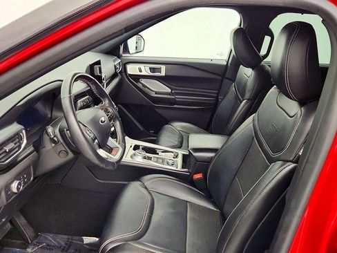 Used 2020 Ford Explorer ST w/ ST Street Pack image 21