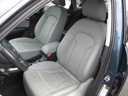 Used 2016 Audi Q3 2.0T Premium Plus w/ Technology Package AWD/4WD image 33