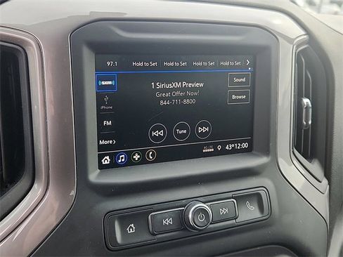 Used 2021 Chevrolet Silverado 1500 Custom Trail Boss image 10