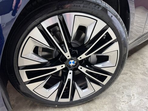 New 2026 BMW 530i xDrive w/ Premium Package AWD/4WD image 30
