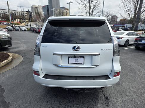 Certified 2020 Lexus GX 460 Premium w/ Premium Package image 4