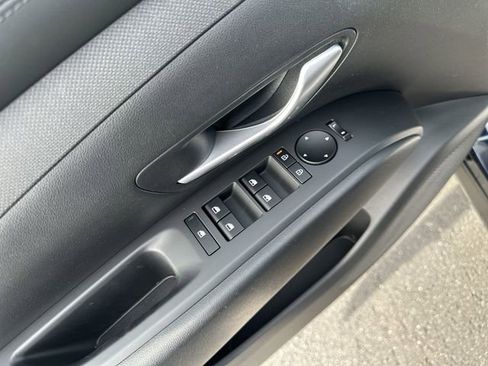 Used 2025 Hyundai Tucson SEL image 17