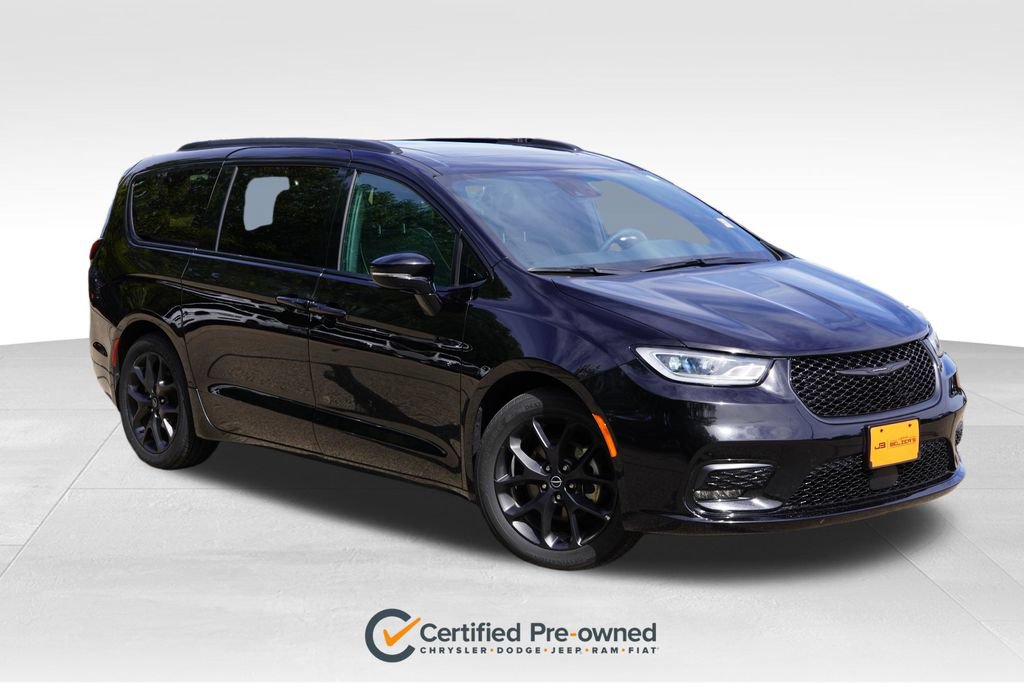 Used 2025 Chrysler Pacifica Limited FWD image 1