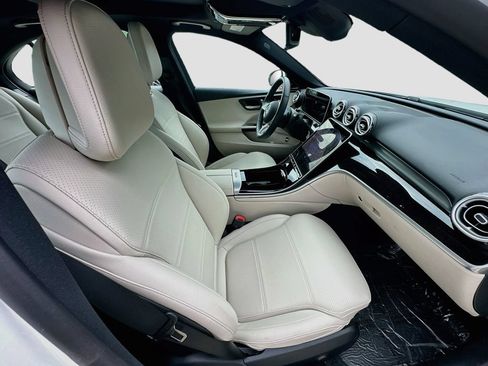 Used 2026 Mercedes-Benz C 300 Sedan image 30
