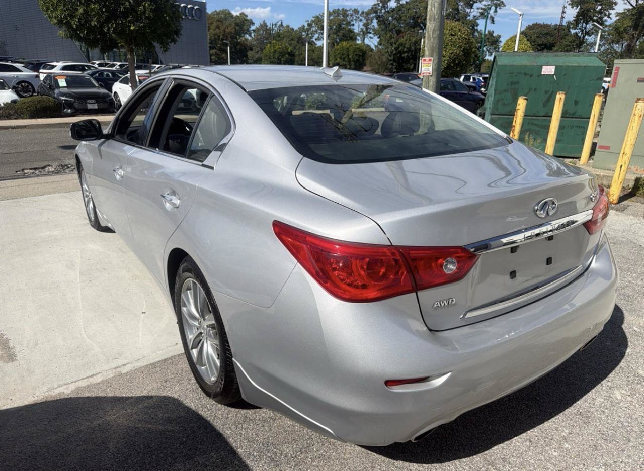 Used 2014 INFINITI Q50 Premium w/ Navigation Package AWD/4WD image 2
