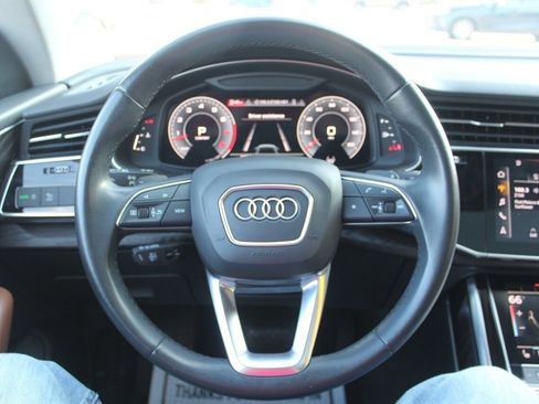 Used 2022 Audi Q8 Premium Plus image 6
