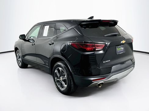 Used 2025 Chevrolet Blazer LT FWD image 5