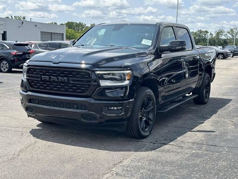 Used 2023 RAM 1500 Big Horn AWD/4WD image 7