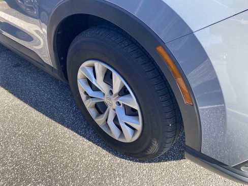 Used 2024 Honda CR-V LX image 17