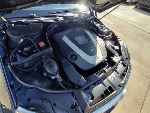 Used 2010 Mercedes-Benz C 300 Sedan image 45
