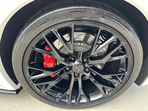 Used 2017 Chevrolet Corvette Grand Sport image 24