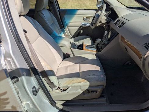 Used 2006 Volvo XC90 2.5T image 35