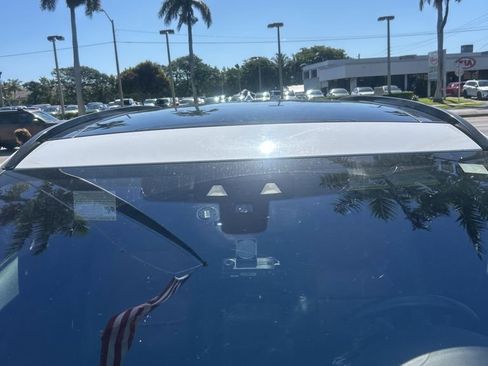 Used 2017 Jaguar F-PACE R-Sport AWD/4WD image 6