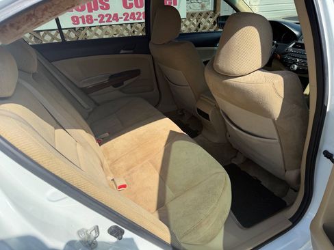 Used 2011 Honda Accord EX image 13