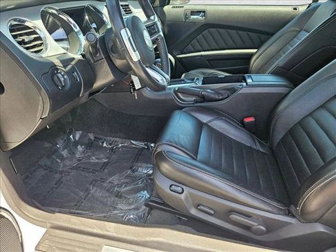 Used 2014 Ford Mustang GT Premium w/ Electronics Package RWD image 15