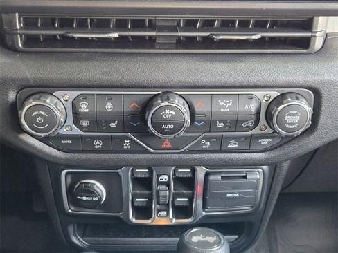 New 2026 Jeep Wrangler Unlimited Sport image 19