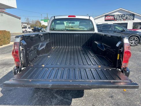 Used 2012 Toyota Tacoma 4x4 Regular Cab image 20