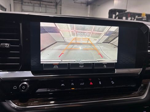 New 2026 GMC Sierra 1500 Elevation image 18