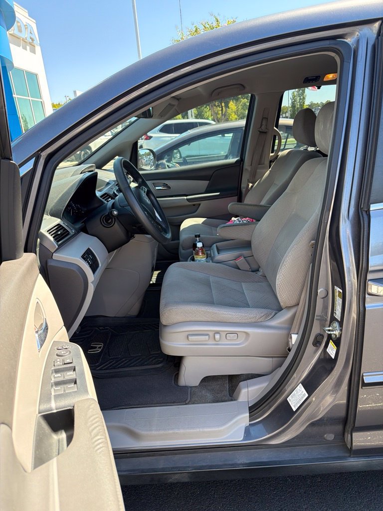 Used 2014 Honda Odyssey EX image 11