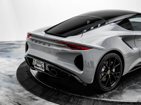 Used 2024 Lotus Emira First Edition image 16