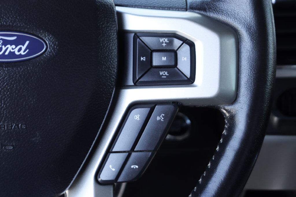 Used 2020 Ford F150 Lariat RWD image 25