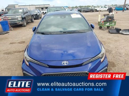 Used 2020 Toyota Corolla XSE image 24